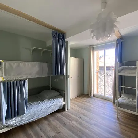 Bohobos Hostel Antibes Exterior photo